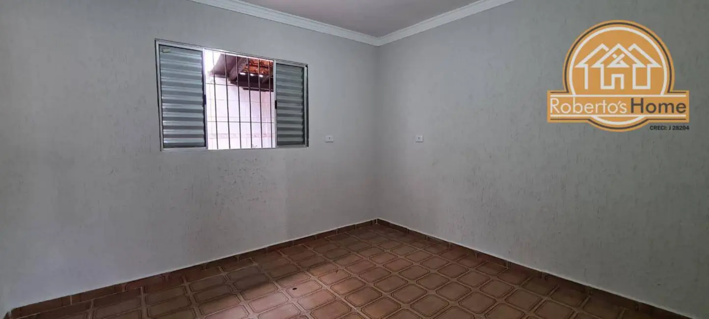 Casa à venda em Itanhaem - SP - imagem 21 Foto 21 de Casa à venda em Itanhaem - SP