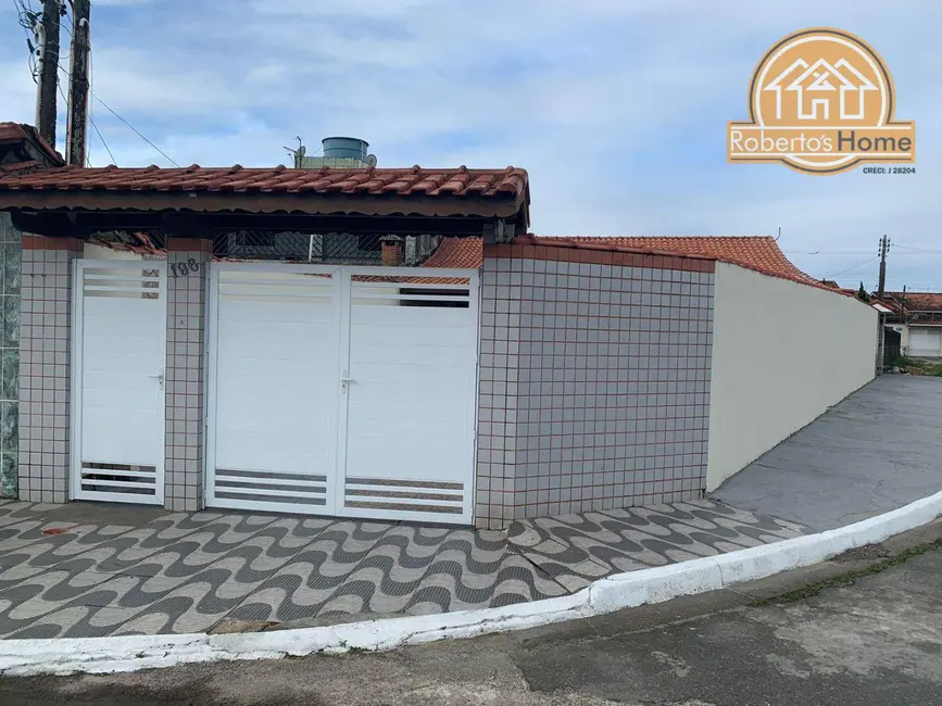 Foto 2 de Casa à venda em Itanhaem - SP