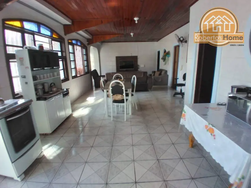 Foto 7 de Casa com 3 quartos à venda, 130m2 em Mongagua - SP