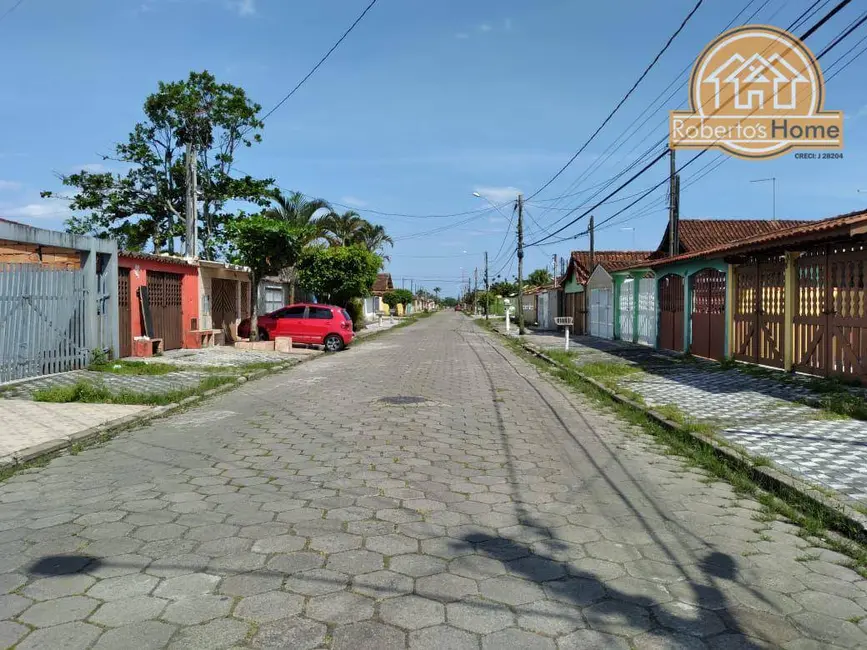 Foto 3 de Casa com 3 quartos à venda, 130m2 em Mongagua - SP