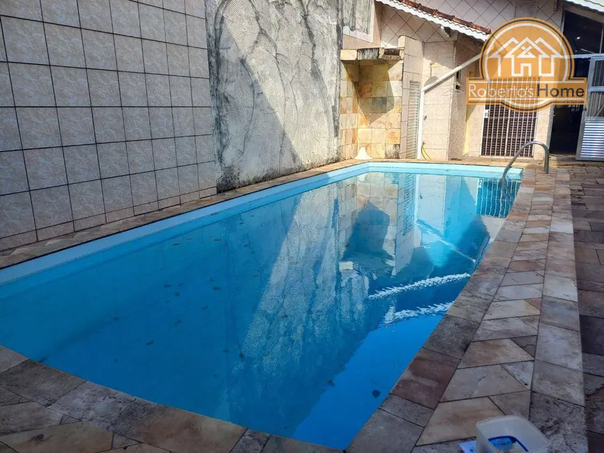 Foto 1 de Casa com 3 quartos à venda em Praia Grande - SP
