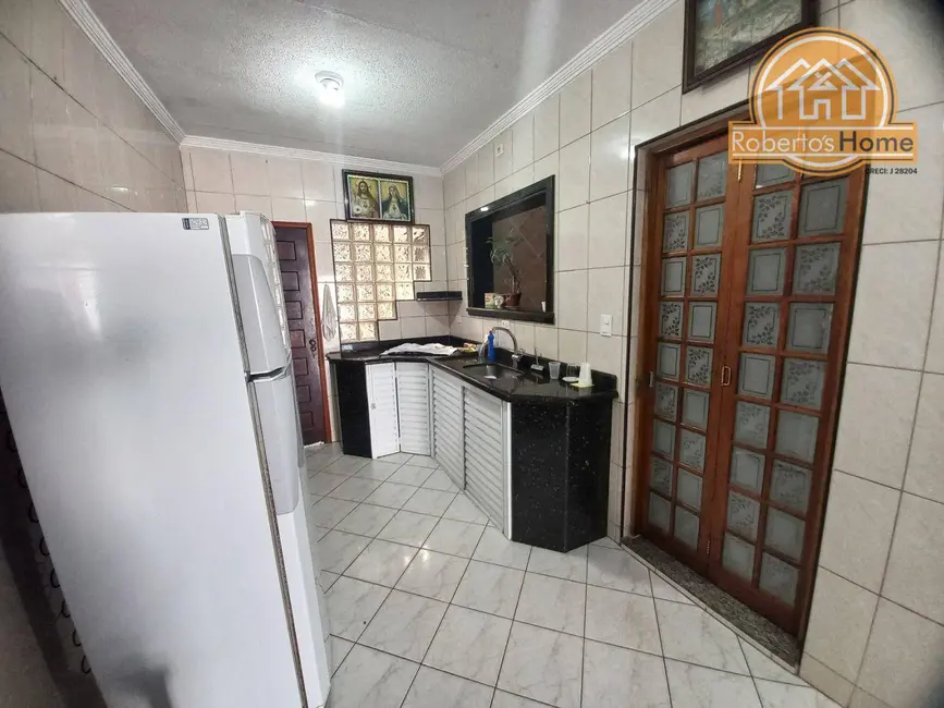 Casa com 3 quartos à venda em Praia Grande - SP - imagem 8 Foto 8 de Casa com 3 quartos à venda em Praia Grande - SP