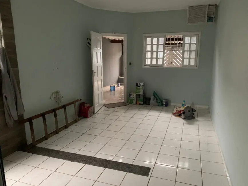 Foto 5 de Casa com 2 quartos à venda, 135m2 em Mongagua - SP