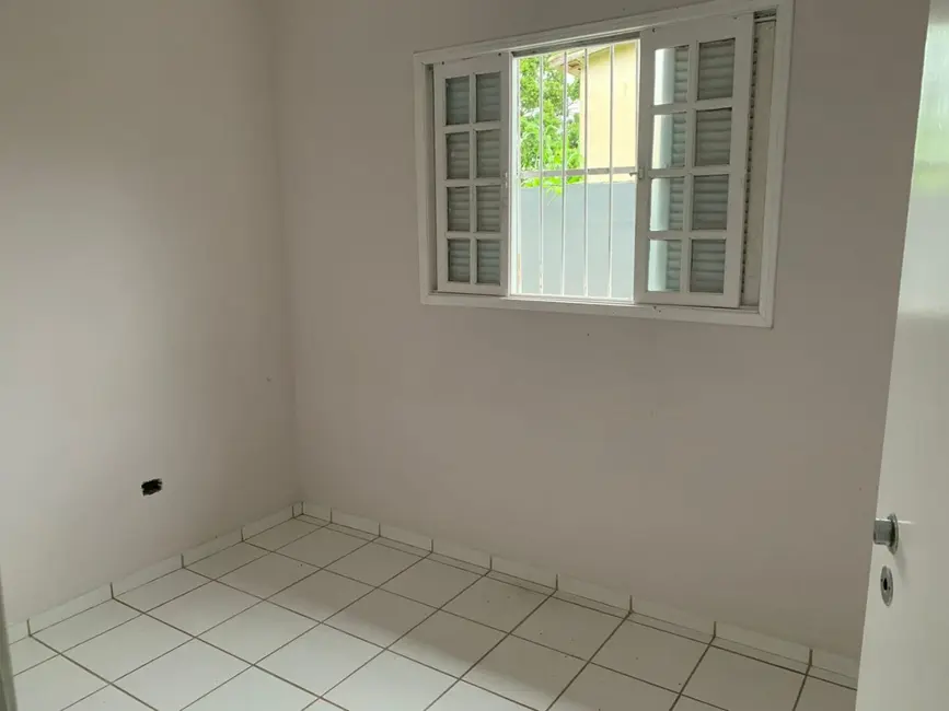 Foto 9 de Casa com 2 quartos à venda, 135m2 em Mongagua - SP