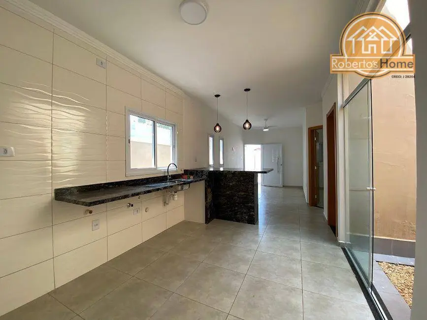 Foto 4 de Casa com 3 quartos à venda, 173m2 em Itanhaem - SP