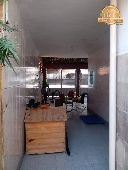 Foto 31 de Casa à venda em Praia Grande - SP