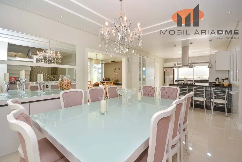 Casa de Condomínio com 4 quartos à venda, 370m2 em Pineville, Pinhais - PR - imagem 9 Foto 9 de Casa de Condomínio com 4 quartos à venda, 370m2 em Pineville, Pinhais - PR