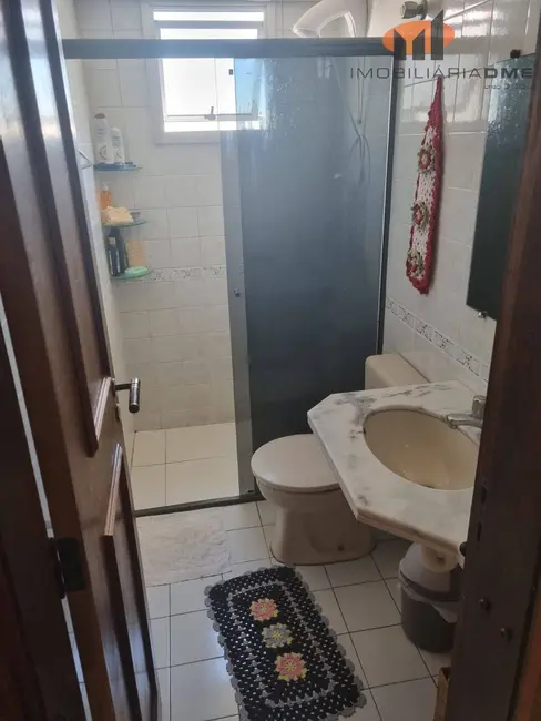 Foto 6 de Apartamento com 3 quartos à venda, 61m2 em Cabral, Curitiba - PR