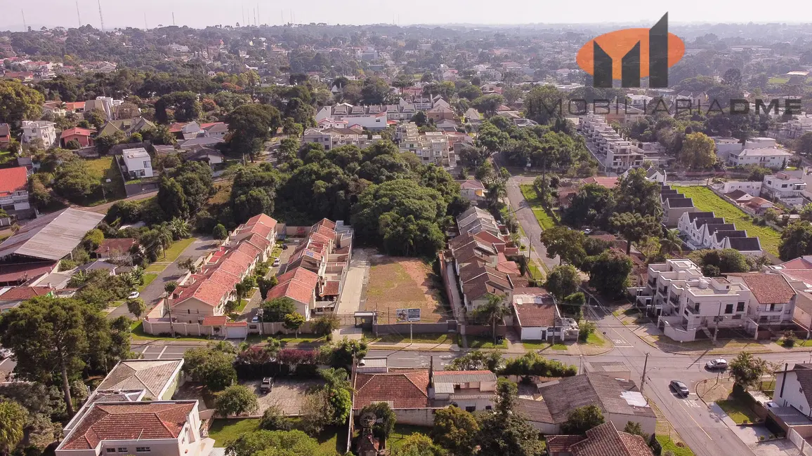 Lote de Condomínio à venda, 240m2 em Mercês, Curitiba - PR - imagem 4 Foto 4 de Lote de Condomínio à venda, 240m2 em Mercês, Curitiba - PR