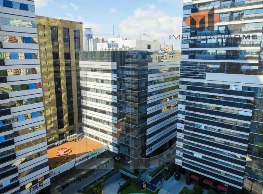 Foto 1 de Apartamento com 1 quarto à venda, 66m2 em Centro Cívico, Curitiba - PR