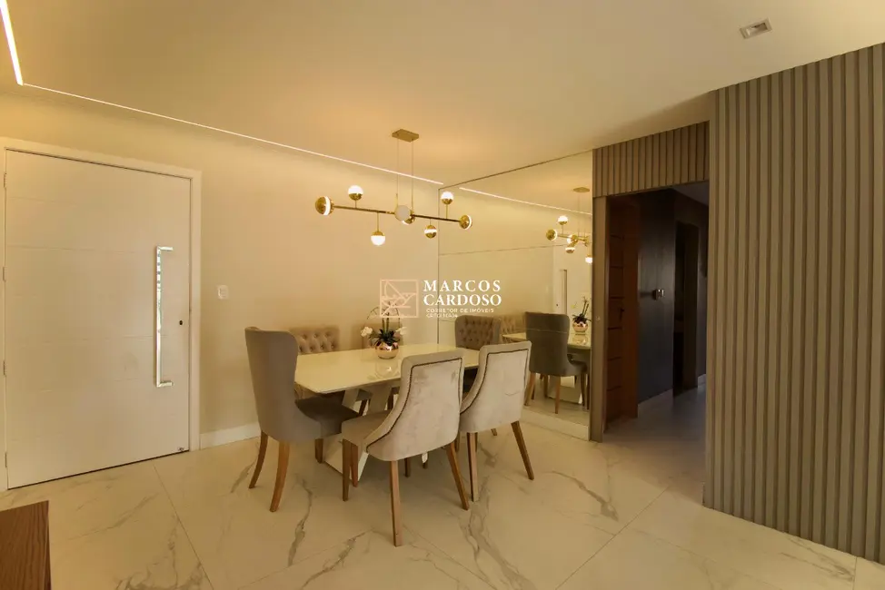 Foto 2 de Apartamento com 3 quartos à venda, 187m2 em Umarizal, Belem - PA