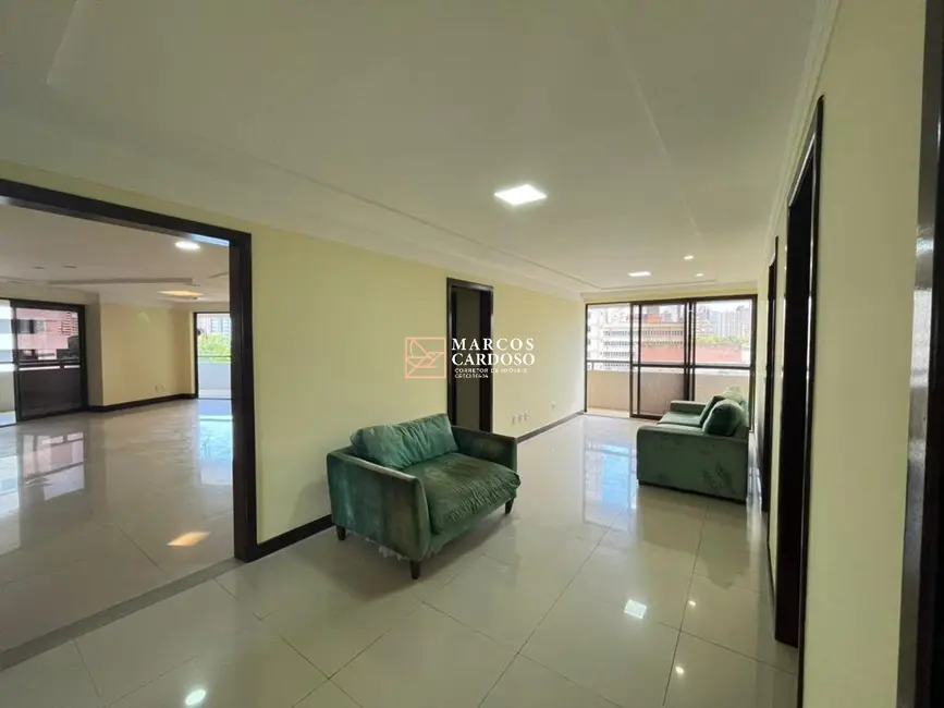 Foto 4 de Apartamento com 3 quartos à venda, 266m2 em Batista Campos, Belem - PA