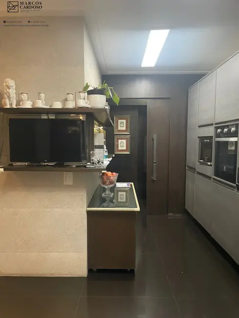 Foto 3 de Apartamento com 5 quartos à venda, 240m2 em Batista Campos, Belem - PA