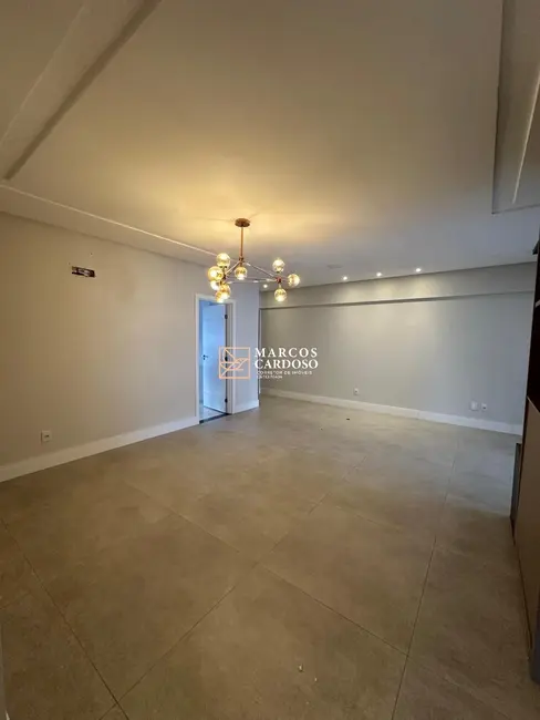 Foto 4 de Apartamento com 3 quartos à venda, 185m2 em Umarizal, Belem - PA