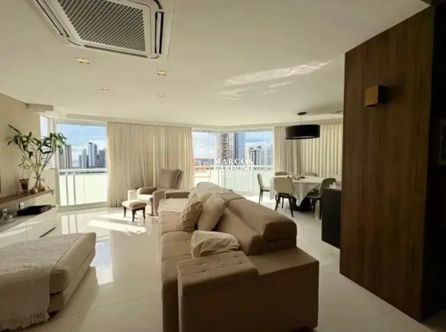 Foto 2 de Apartamento com 3 quartos à venda, 194m2 em Fátima, Belem - PA