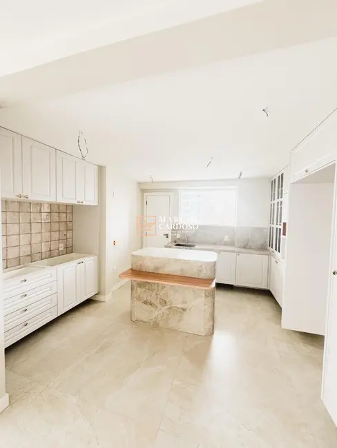 Foto 7 de Apartamento com 3 quartos à venda, 171m2 em Umarizal, Belem - PA