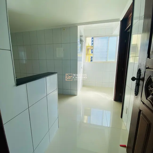 Foto 4 de Apartamento com 3 quartos à venda, 140m2 em Batista Campos, Belem - PA