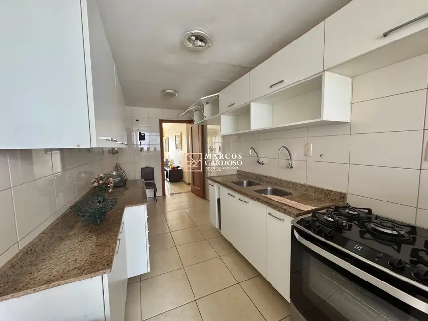 Apartamento com 3 quartos à venda, 127m2 em Umarizal, Belem - PA - imagem 5 Foto 5 de Apartamento com 3 quartos à venda, 127m2 em Umarizal, Belem - PA