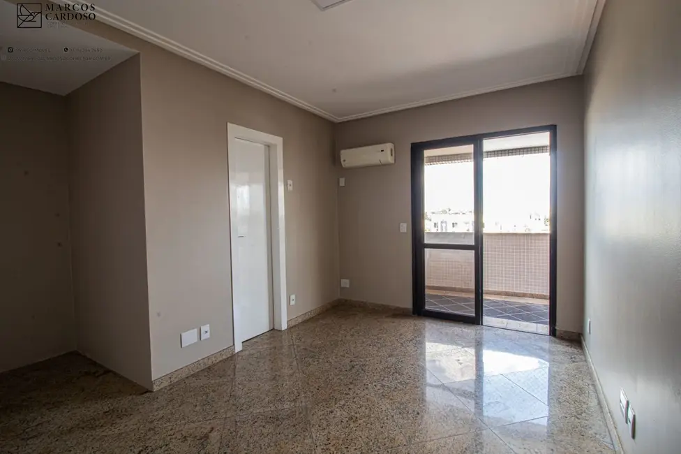 Foto 6 de Apartamento com 4 quartos à venda, 252m2 em Cremação, Belem - PA
