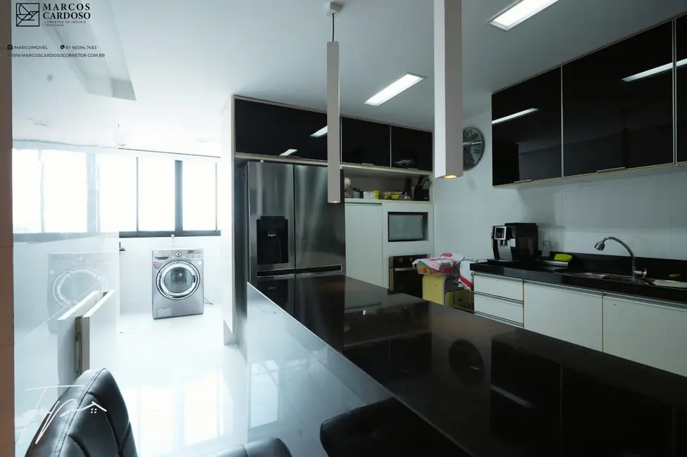 Apartamento com 3 quartos à venda, 240m2 em Cremação, Belem - PA - imagem 4 Foto 4 de Apartamento com 3 quartos à venda, 240m2 em Cremação, Belem - PA