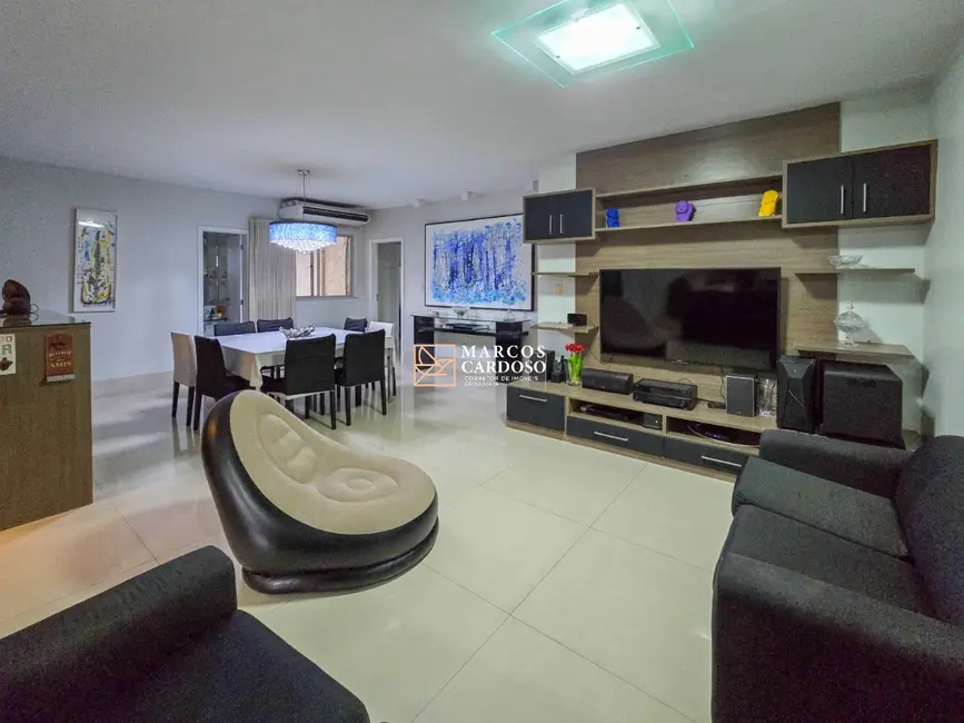 Foto 1 de Apartamento com 4 quartos à venda, 200m2 em Batista Campos, Belem - PA