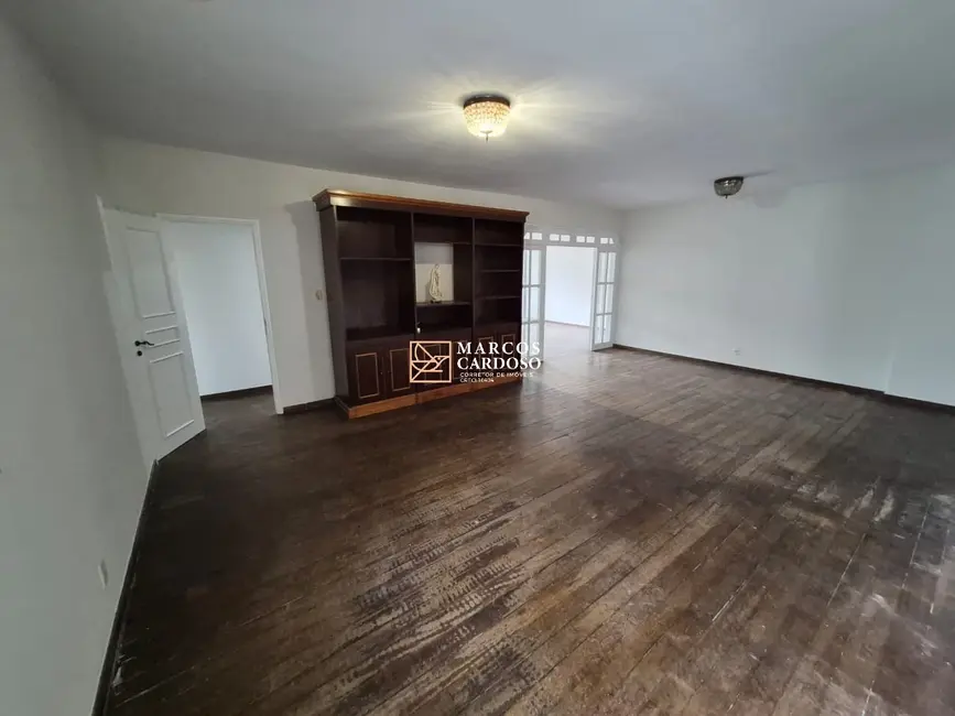 Foto 2 de Apartamento com 4 quartos à venda, 200m2 em Batista Campos, Belem - PA