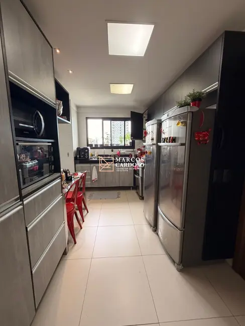 Apartamento com 3 quartos à venda, 178m2 em Batista Campos, Belem - PA - imagem 5 Foto 5 de Apartamento com 3 quartos à venda, 178m2 em Batista Campos, Belem - PA