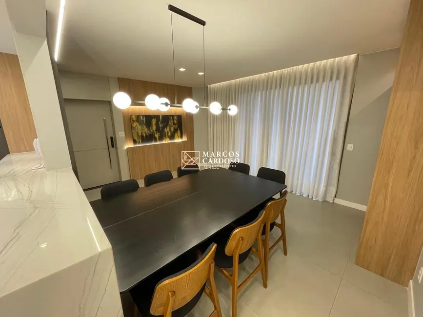 Foto 1 de Apartamento com 4 quartos à venda, 121m2 em Batista Campos, Belem - PA