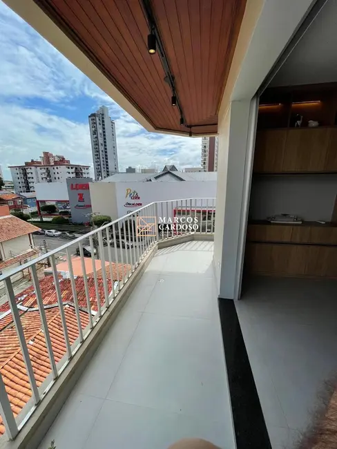 Foto 3 de Apartamento com 4 quartos à venda, 121m2 em Batista Campos, Belem - PA