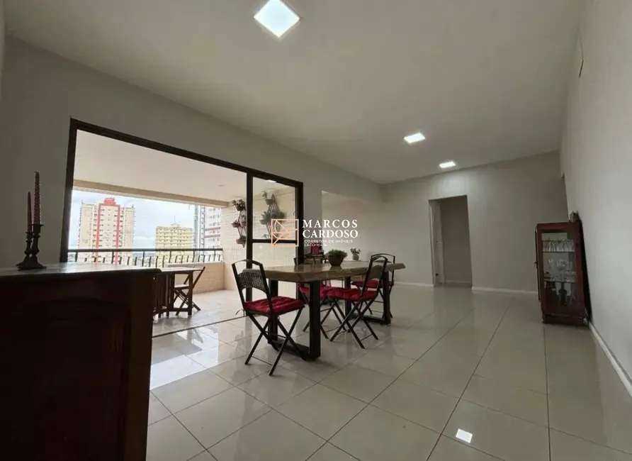 Apartamento com 4 quartos à venda, 155m2 em Batista Campos, Belem - PA - imagem 2 Foto 2 de Apartamento com 4 quartos à venda, 155m2 em Batista Campos, Belem - PA