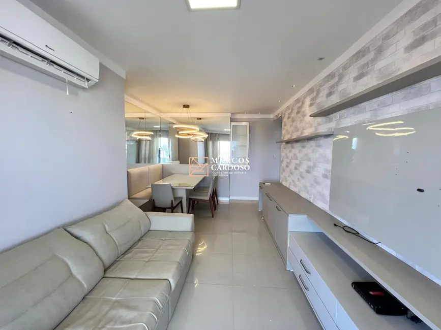 Foto 3 de Apartamento com 2 quartos para alugar, 77m2 em Umarizal, Belem - PA