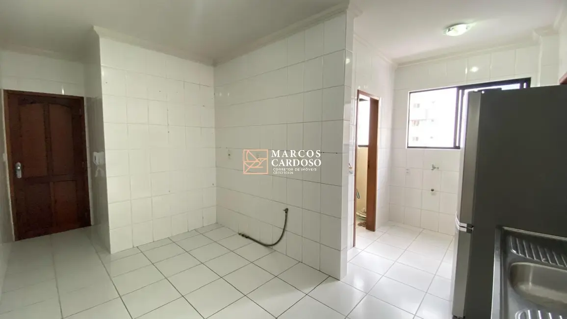 Foto 9 de Apartamento com 3 quartos à venda, 153m2 em Batista Campos, Belem - PA