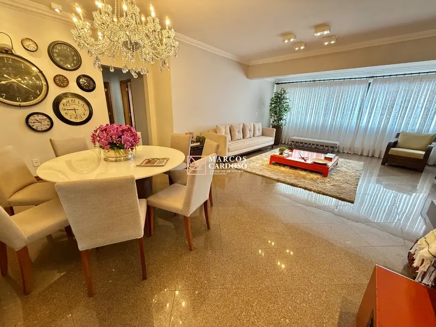 Apartamento com 3 quartos para alugar, 174m2 em Nazaré, Belem - PA - imagem 1 Foto 1 de Apartamento com 3 quartos para alugar, 174m2 em Nazaré, Belem - PA