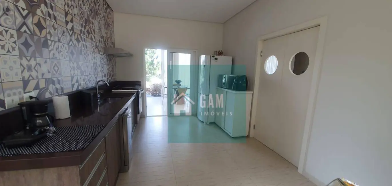 Casa de Condomínio com 3 quartos à venda, 510m2 em Granja Viana, Carapicuiba - SP - imagem 7 Foto 7 de Casa de Condomínio com 3 quartos à venda, 510m2 em Granja Viana, Carapicuiba - SP