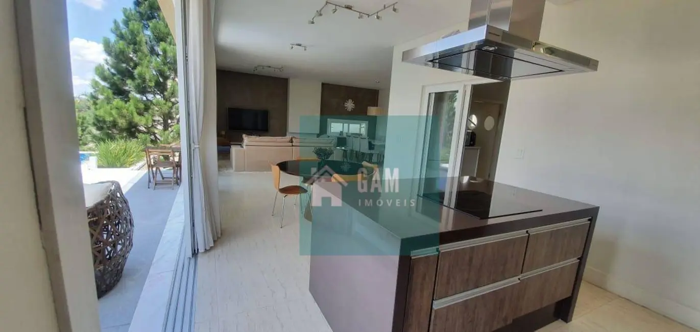 Casa de Condomínio com 3 quartos à venda, 510m2 em Granja Viana, Carapicuiba - SP - imagem 6 Foto 6 de Casa de Condomínio com 3 quartos à venda, 510m2 em Granja Viana, Carapicuiba - SP