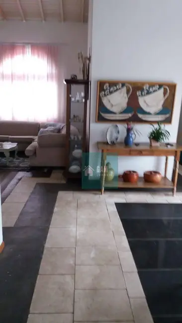Casa com 2 quartos à venda, 500m2 em Chácara São João, Carapicuiba - SP - imagem 5 Foto 5 de Casa com 2 quartos à venda, 500m2 em Chácara São João, Carapicuiba - SP