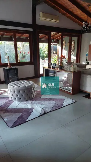Casa de Condomínio com 4 quartos à venda, 867m2 em Chácara dos Lagos, Carapicuiba - SP - imagem 4 Foto 4 de Casa de Condomínio com 4 quartos à venda, 867m2 em Chácara dos Lagos, Carapicuiba - SP