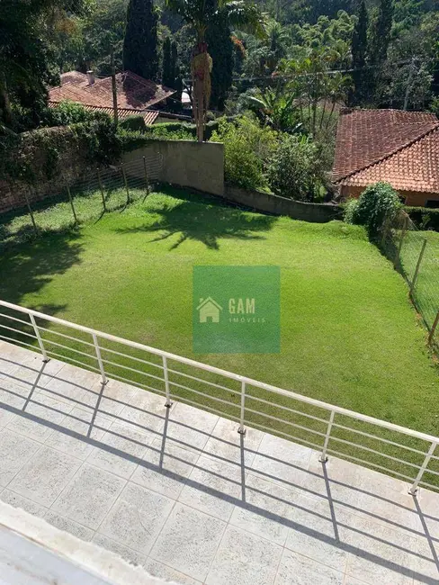 Foto 1 de Sobrado com 3 quartos à venda e para alugar, 600m2 em Vila Santo Antônio, Cotia - SP