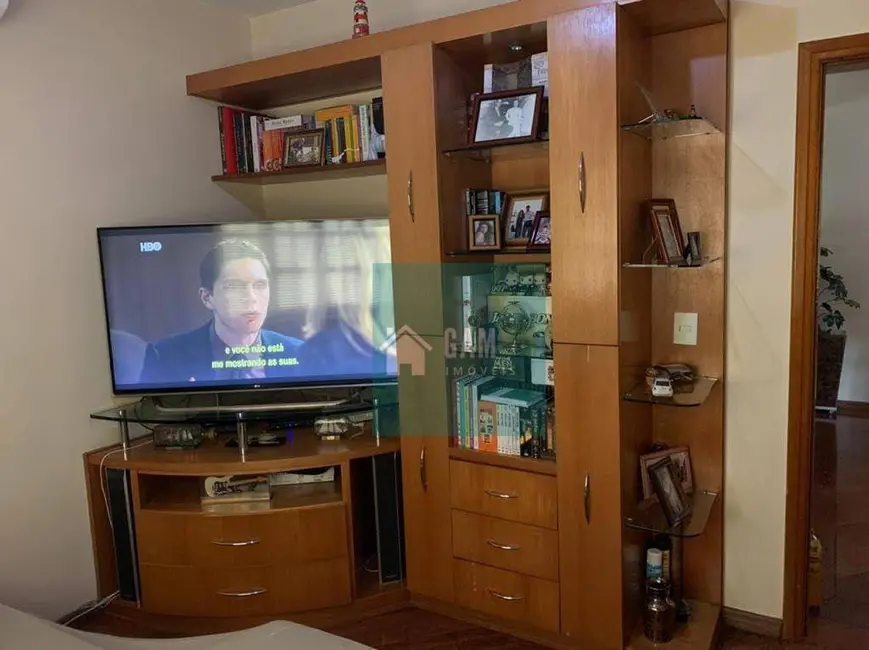 Sobrado com 4 quartos à venda, 500m2 em Chácara do Refúgio, Carapicuiba - SP - imagem 4 Foto 4 de Sobrado com 4 quartos à venda, 500m2 em Chácara do Refúgio, Carapicuiba - SP