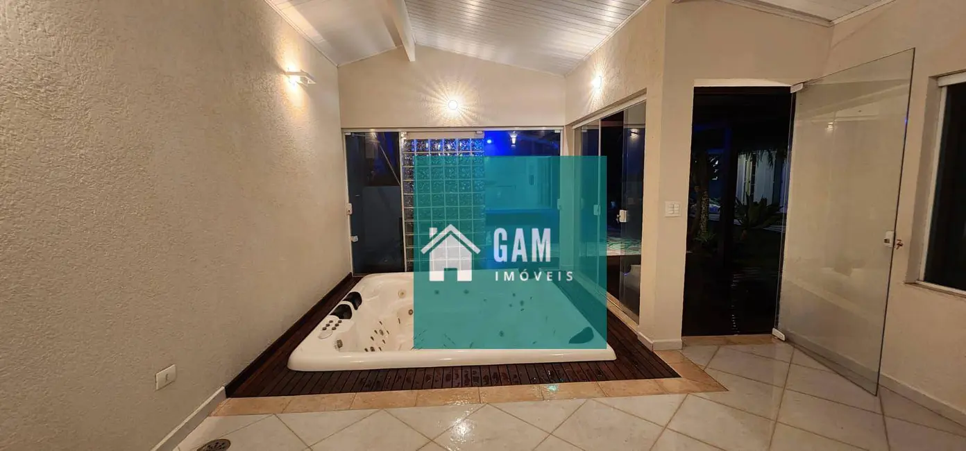 Foto 8 de Casa de Condomínio com 3 quartos à venda, 786m2 em Jardim Maria Tereza, Cotia - SP