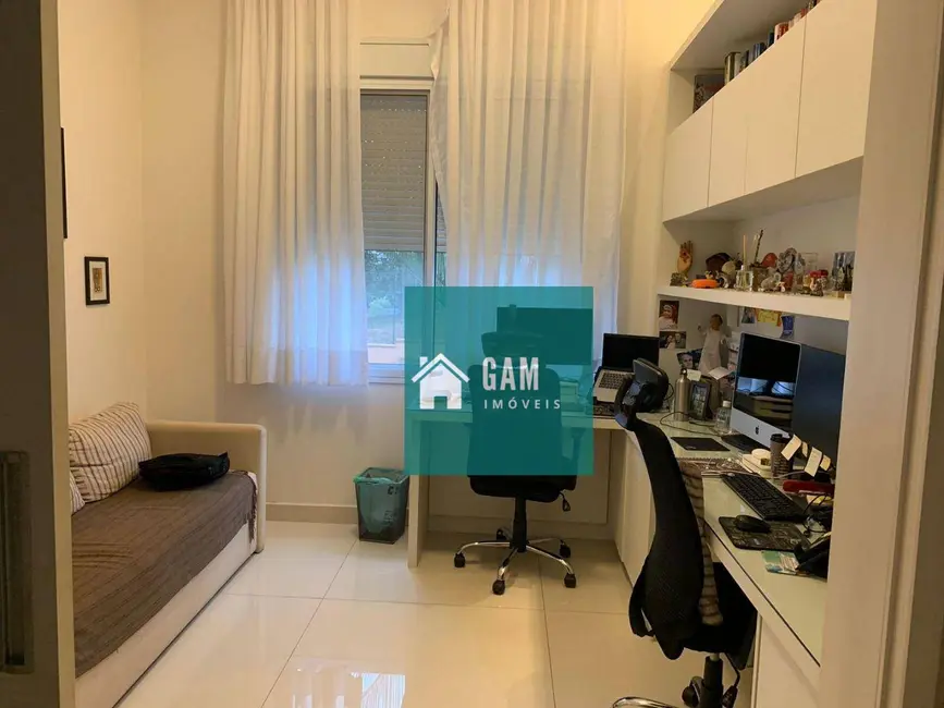 Casa de Condomínio com 3 quartos à venda, 541m2 em Granja Viana, Carapicuiba - SP - imagem 7 Foto 7 de Casa de Condomínio com 3 quartos à venda, 541m2 em Granja Viana, Carapicuiba - SP