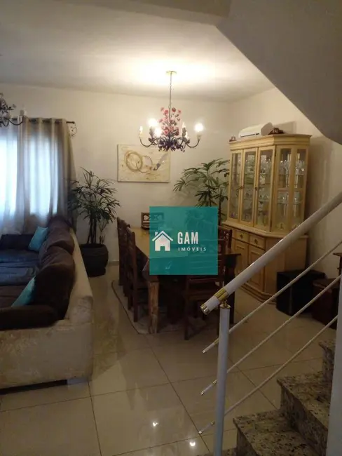 Foto 3 de Sobrado com 3 quartos à venda, 185m2 em Granja Viana, Cotia - SP