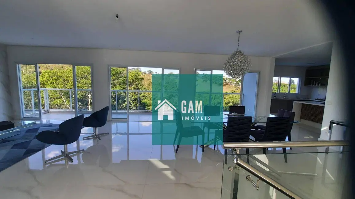 Casa de Condomínio com 3 quartos à venda, 535m2 em Granja Viana, Carapicuiba - SP - imagem 3 Foto 3 de Casa de Condomínio com 3 quartos à venda, 535m2 em Granja Viana, Carapicuiba - SP