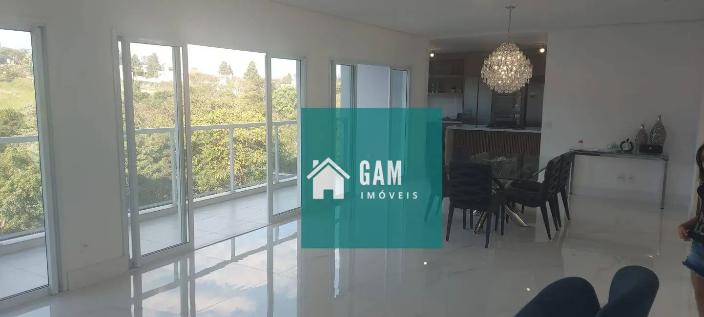 Casa de Condomínio com 3 quartos à venda, 535m2 em Granja Viana, Carapicuiba - SP - imagem 5 Foto 5 de Casa de Condomínio com 3 quartos à venda, 535m2 em Granja Viana, Carapicuiba - SP