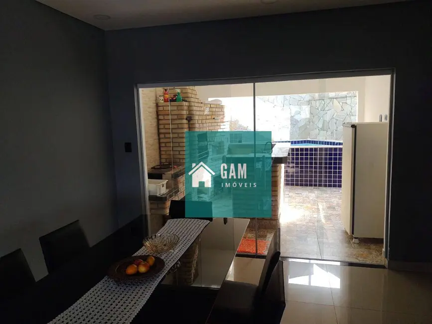 Foto 6 de Casa de Condomínio com 3 quartos à venda, 250m2 em Pitas, Cotia - SP