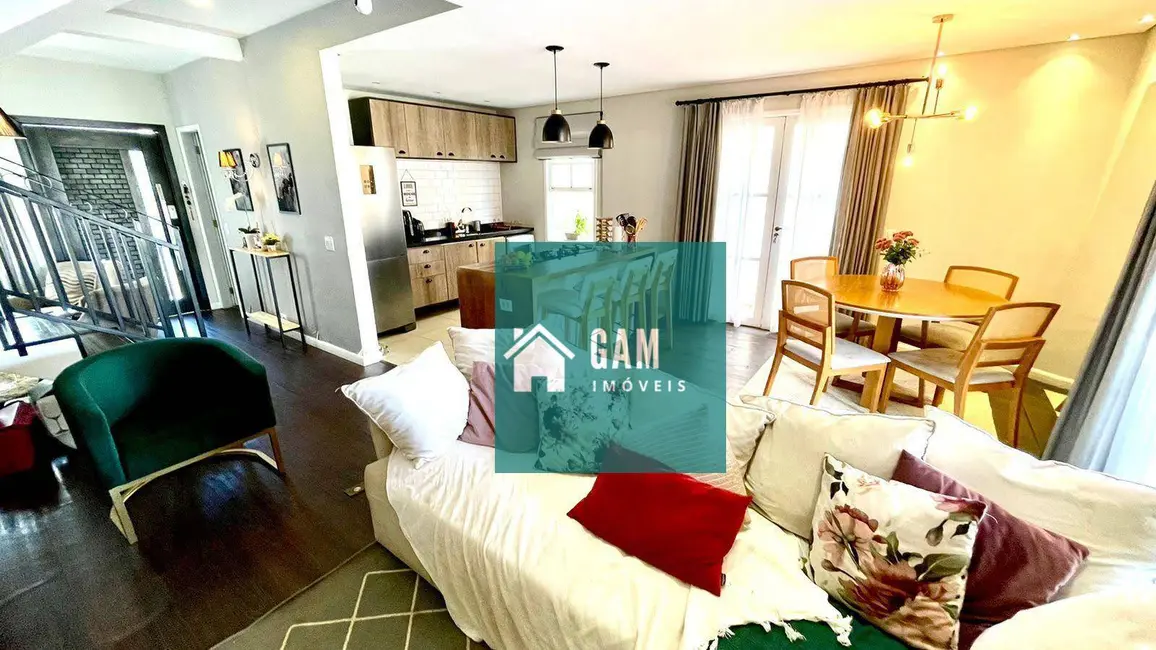 Foto 6 de Sobrado com 3 quartos à venda, 252m2 em Pitas, Cotia - SP