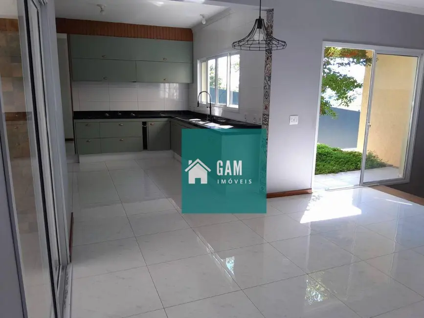 Foto 2 de Sobrado com 3 quartos à venda, 500m2 em Jardim Caiapiá, Cotia - SP