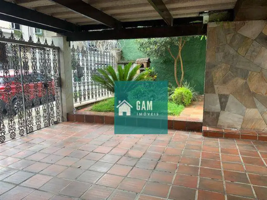Foto 2 de Casa com 2 quartos à venda, 280m2 em Vila Santa Edwiges, São Paulo - SP