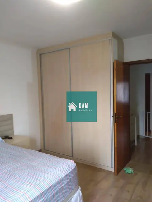 Foto 5 de Casa de Condomínio com 3 quartos à venda, 211m2 em Chácara Pavoeiro, Cotia - SP