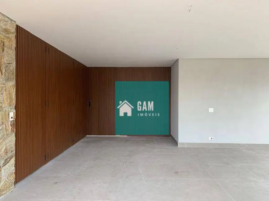 Casa de Condomínio com 3 quartos à venda, 693m2 em Chácara dos Lagos, Carapicuiba - SP - imagem 4 Foto 4 de Casa de Condomínio com 3 quartos à venda, 693m2 em Chácara dos Lagos, Carapicuiba - SP